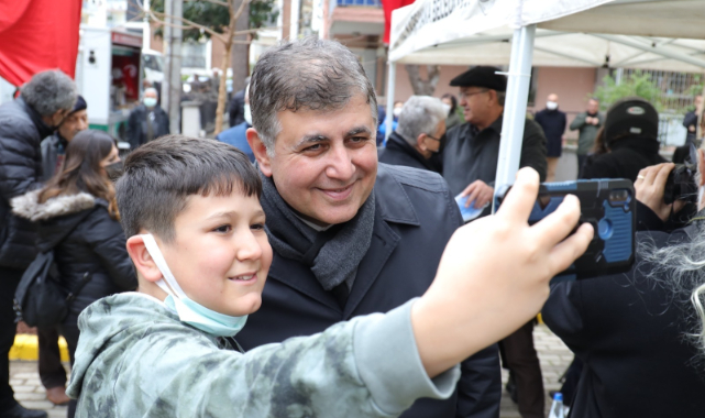 Karşıyaka&#039;nın İki Önemli Edebiyat İnsanına İki Park