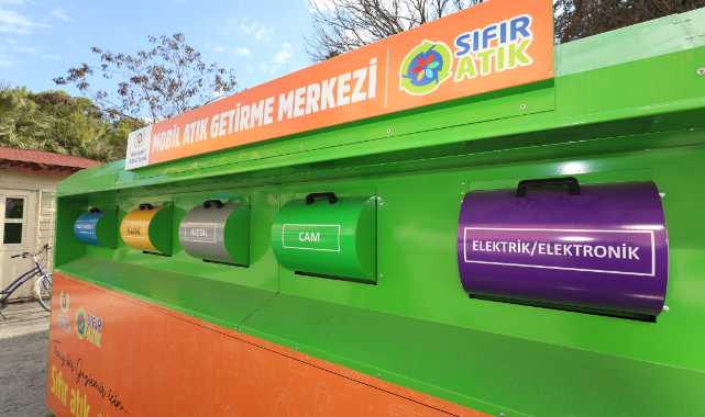 Mobil Atık Getirme Merkezleriyle Atıklar Dönüşüyor
