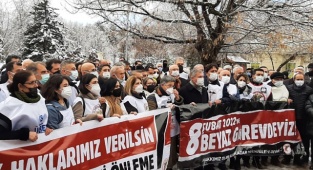 Sağlık Çalışanları 'Beyaz Nöbet' te