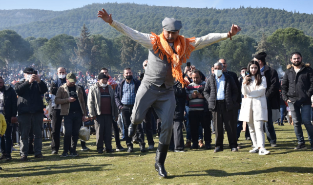 Şampiyon Develer Torbalı Arenası’ndaydı