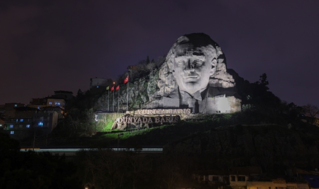 Atatürk Maskı’na Muhteşem Aydınlatma