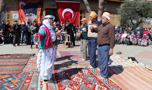 Bayındır’da “Emekçi Tahtacı Kadınlar Şenliği” Yapıldı