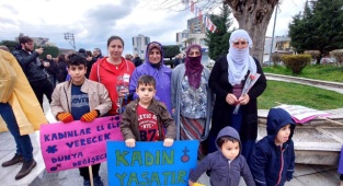 Bayraklı'nın Güçlü Kadınları Tek Ses Oldu