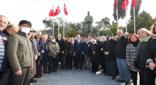 Çanakkale Şehitleri Bayraklı’da da Unutulmadı