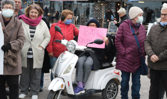 Foçalılardan Savaşa Hayır Çağrısı