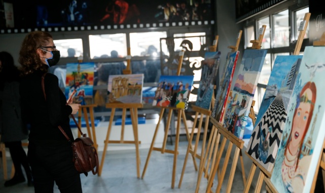 Genç Ressamlar Konak’ta Ümran Baradan Anısına Yarıştı