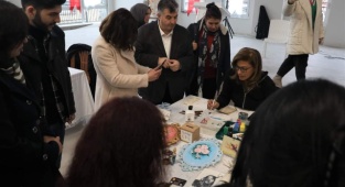 Kınıklı Kadınlar Sanat Atölyelerinde Sanatçılarla Buluştu