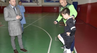 KSK Divan Başkanlık Kurulu Spor Tesislerini Gezdi