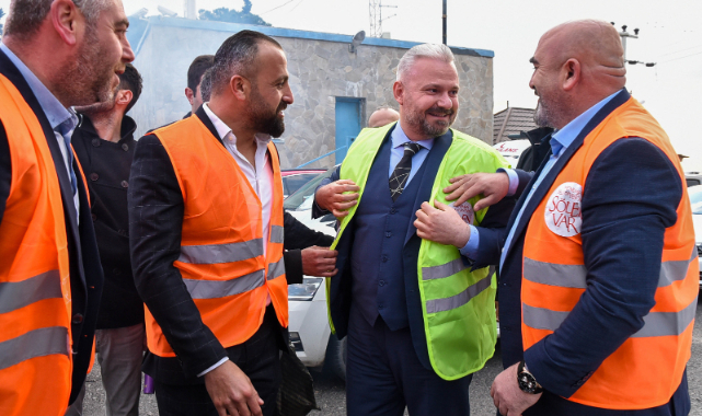 Menemen Belediyesi&#039;nde Halaylı Tis Sevinci