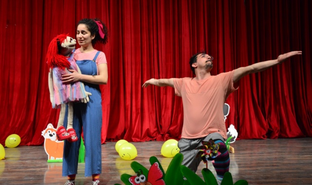 Torbalı’da Tiyatro Dolu Gün