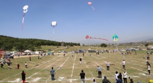 14. Uçurtma Şenliği Rengarenk Geçti