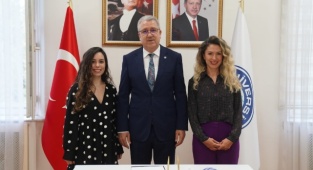 Avrupa’nın En İyi 120 Genç Bilim İnsanından İkisi Ege Üniversitesi’nden Seçildi