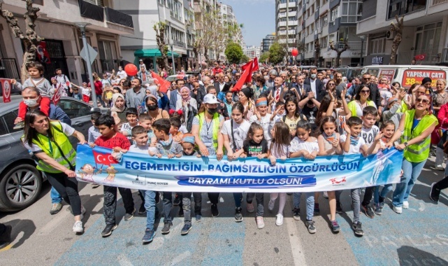 Başkan Soyer: “Atamızın Bıraktığı Mirasa Layık Olmaya Çalışıyoruz”