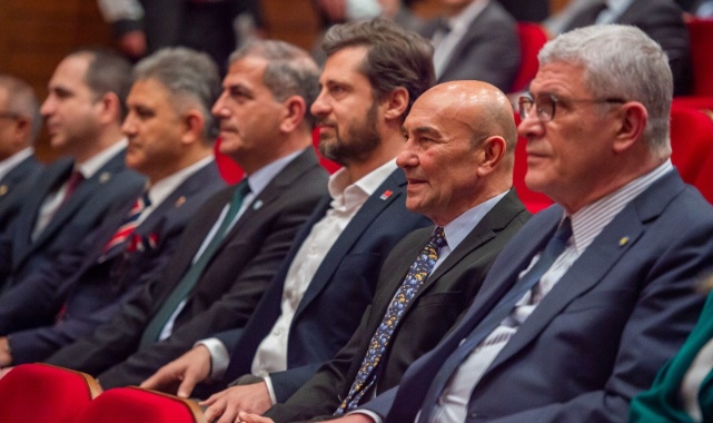 Başkan Soyer Üç Hizmet Yılını Millet İttifakı&#039;na Anlattı