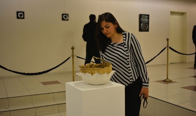 “Dolorem” Seramik Sergisi AKM’de Sanatseverlerle Buluştu