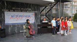Efes Selçuk'ta Kütüphane Haftası Dolu Dolu Geçti