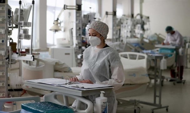 İzmir&#039;de Korona Yoğun Bakım Servisleri Boşaldı