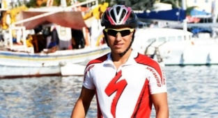 İzmirli Milli Sporcu, Kazada Yaşamını Yitirdi