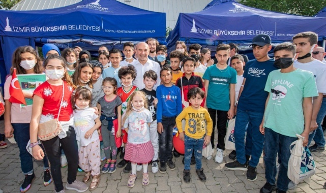 İzmirli Minikler 23 Nisan&#039;da Eğlenceye Doydu