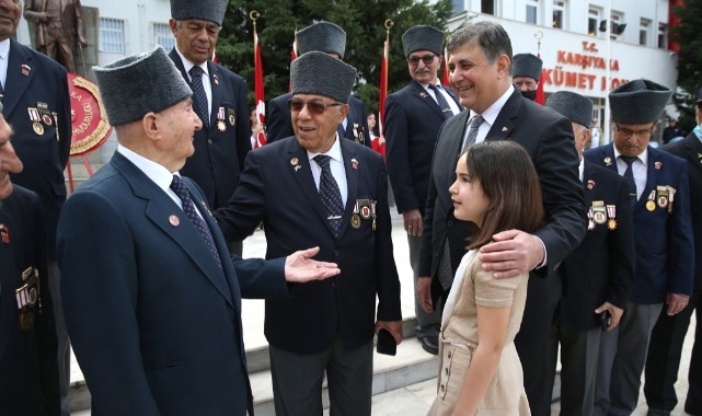 Karşıyaka&#039;da Bayram Sevinci