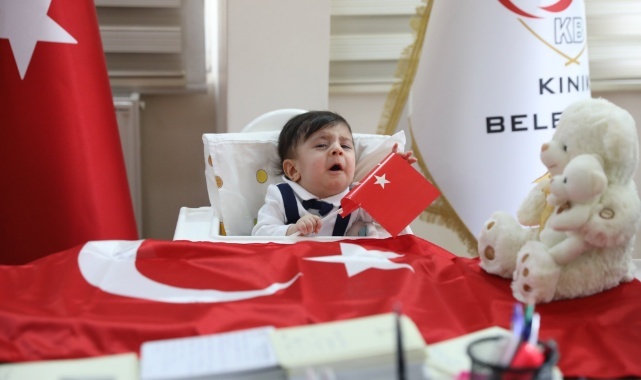 Kınık Belediye Başkanı Kaan Efe Oldu