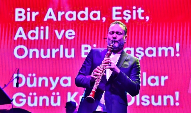 Kültürpark’ta Hüsnü Şenlendirici Rüzgarı