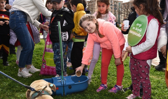 Menemen&#039;de &quot;Sokak Hayvanları Günü&quot; Etkinliği