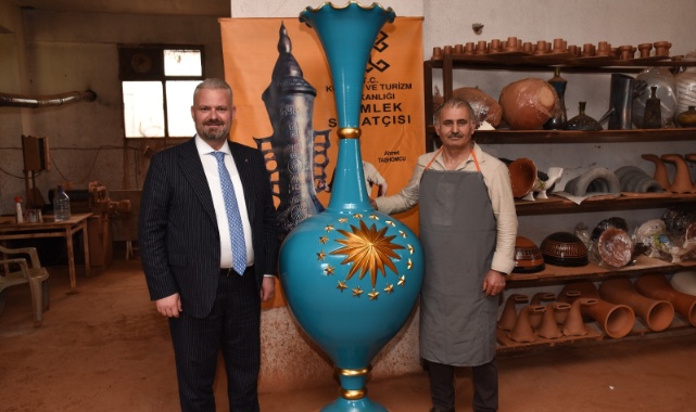 Menemen&#039;den Cumhurbaşkanlığına Dev Vazo