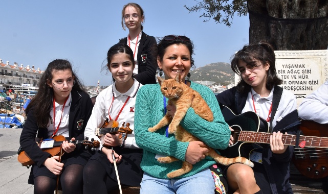 Sokak Canları İçin Bahar Kermesi