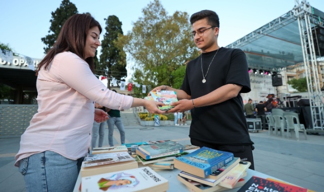 Aşık Mahzuni Buca’da Türkülerle Anıldı