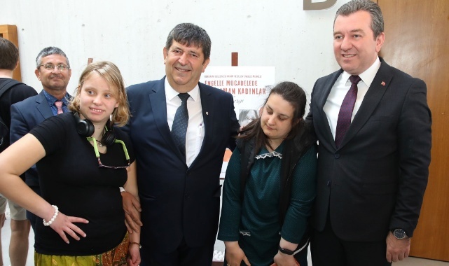 Bergama&#039;da Engelliler Haftasında Anlamlı Sergi