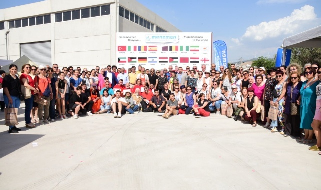 Çömlek Tezgahının Başına Geçti