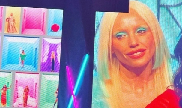 Gülşen Aşırı Botokstan Aysel Gürel'e Benzedi!