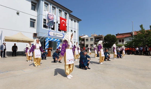 İkbal-Mahmut Büyükkırcalı Ortaokulu Açıldı