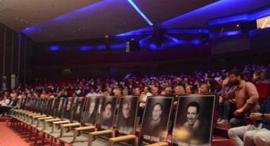 Müjdat Gezen 62. Sanat Yılını Torbalı’da kutladı