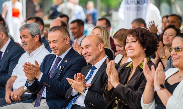 Tarım İle İlgili Her Şey Üreticinin Parmaklarının Ucunda