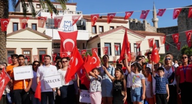 Yarımada Spor Oyunları 2022 Büyük Bir Coşkuyla Çeşme'de Başladı