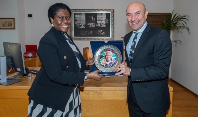 Başkan Soyer Güney Afrika Büyükelçisi'ni Ağırladı