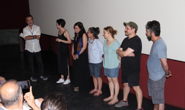 Bir Kadının Çaresiz Arayışı; Zuhal