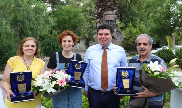 Buca’nın Efsanevi Şairi Unutulmadı