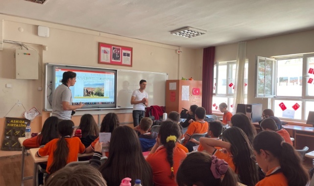 Büyükşehir'den Çocuklara Kuş Gözlemciliği Eğitimi