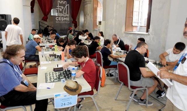 Çeşme de Satranç Turnuvası Heyecanı