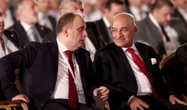 Futbolun Yeni Patronu! Yönetimde İzmir'den İsim Var