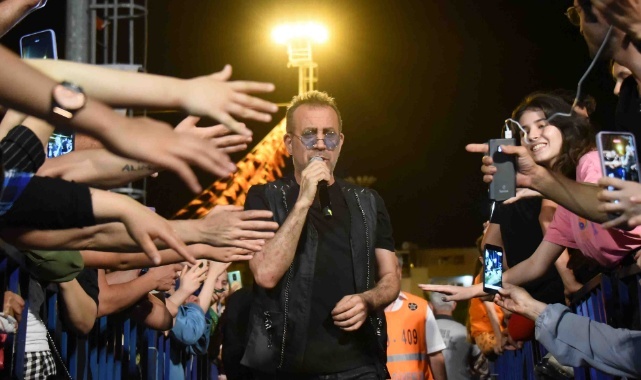 Kiraz Festivali Coşkusu Alanlara Sığmadı