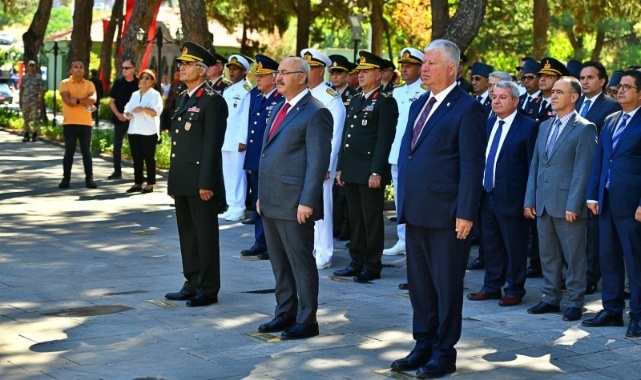 15 Temmuz Demokrasi ve Milli Birlik Günü'nde Şehitler Anıldı