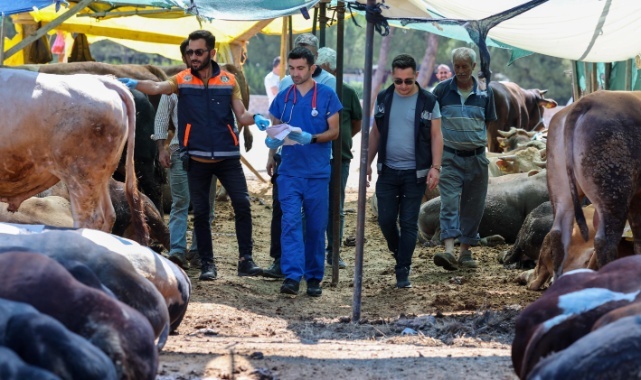 Buca’da Bayram Öncesi Denetim Mesaisi