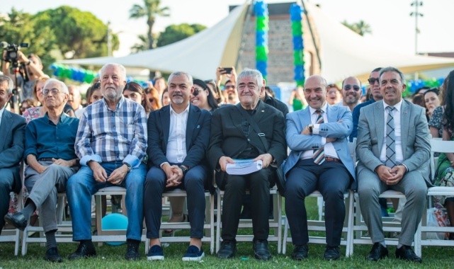 İzelman Anaoklu Mezuniyet Töreninde konuşan İzelman Yön. Kur. Başk. Prof. Dr. Adnan Oğuz Akyarlı, "Yaşamın En Önemli Dönemi Erken Çocukluk Yılları" dedi
