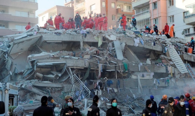 İzmir'de TOKİ'nin Depremzedeler İçin Yaptığı Konutlar 'Kusurlu' Çıktı