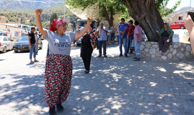 Karaburun’da Emekçinin Yüzünü Güldüren Toplu Sözleşme