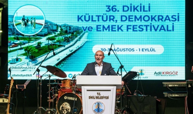 Başkan Soyer: “Cumhuriyetimizin ikinci yüzyılını demokrasinin tatlı güneşiyle aydınlatacağız”